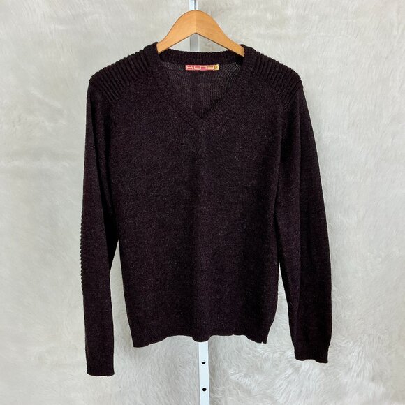 Kuna Men's Heather Red Ribbed Shoulders & Elbows Baby Alpaca V-Neck Sweater S - Picture 1 of 7